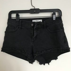 Abercrombie & Fitch size 25 black denim cut-offs